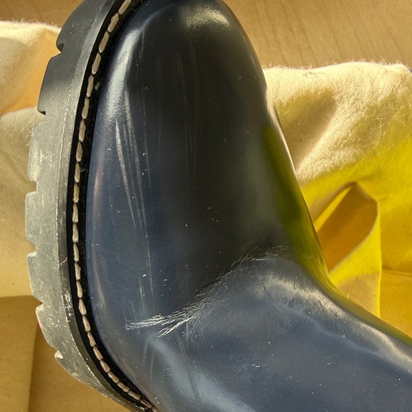 Tory Burch Elegant Black Knee-High Women's Boots - Picture 8 of 11